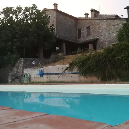 Il Casale Morello, Vacanze Al Tezio